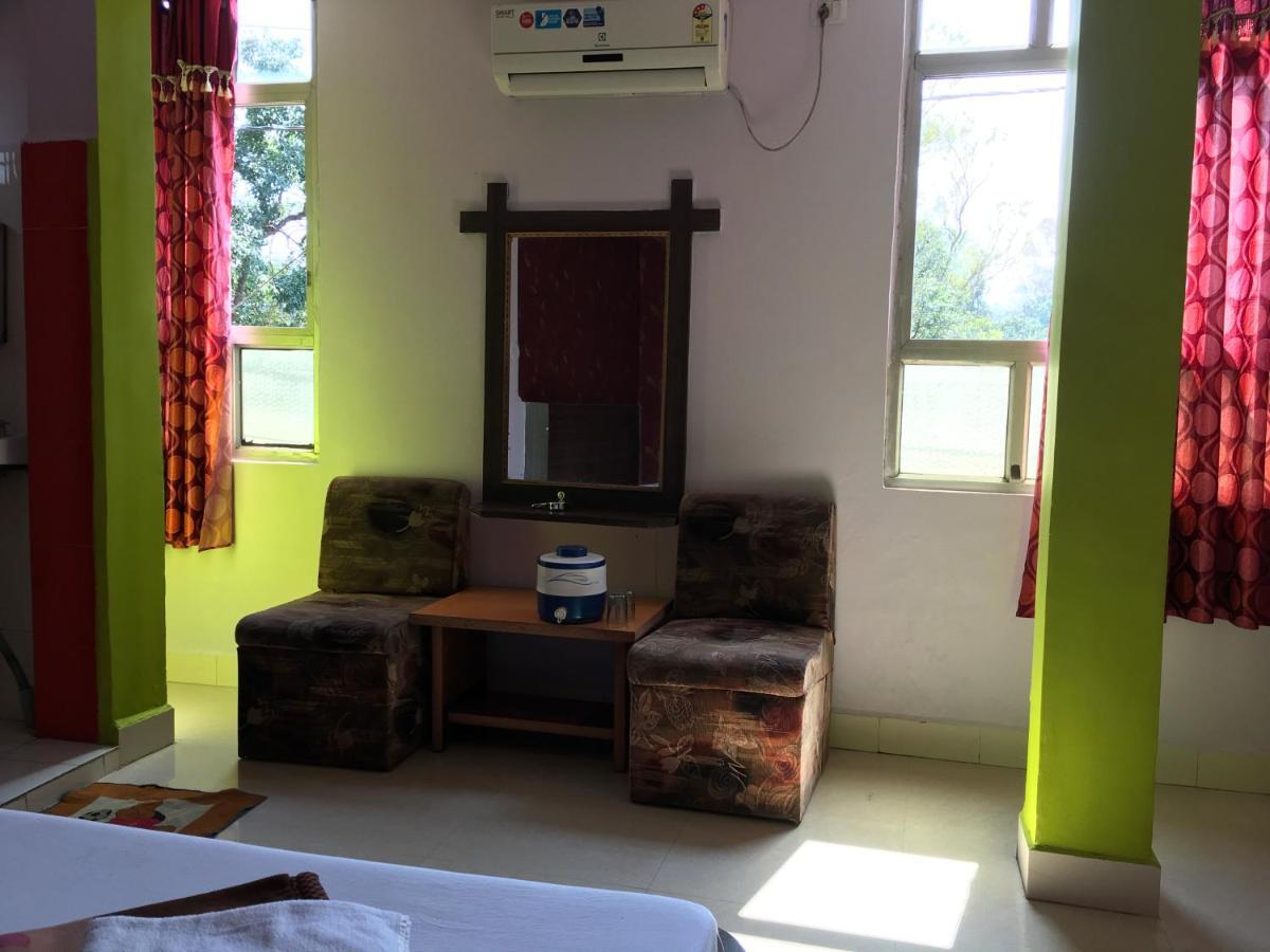 Hotel Rajvihar Pachmarhī 외부 사진